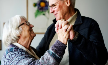 Los beneficios inesperados de bailar para los síntomas asociados al Parkinson