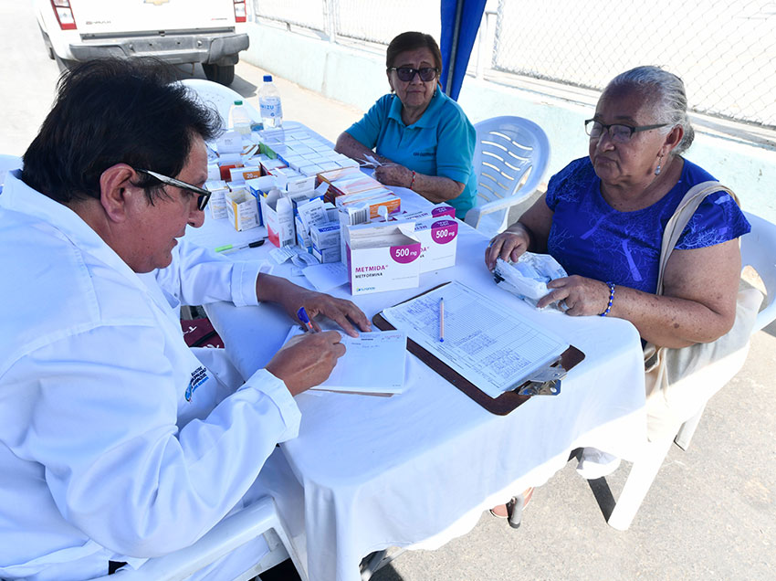 “Alcaldía en tu barrio” llevó los servicios municipales a 2.000 moradores del Suburbio