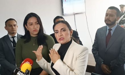 Vicepresidenta Abad demandará penalmente a la ministra Núñez