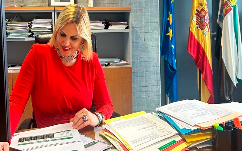 Elena Manzano: “Extremadura bonificará el IRPF un 30% a quienes pongan su casa en alquiler”