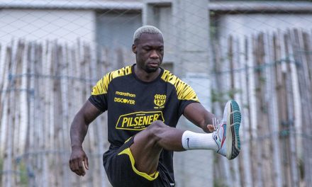 La gran definición de Felipe Caicedo en el entrenamiento de BSC