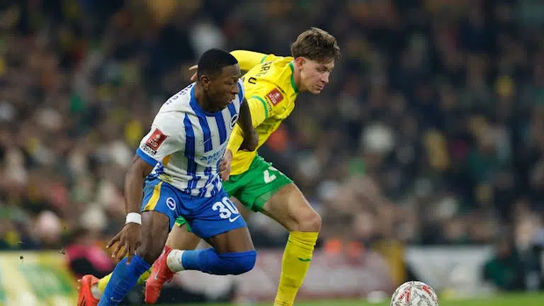 ¡CON PERVIS TITULAR! Goleada del Brighton en la FA Cup