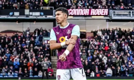 CON SARMIENTO COMO TITULAR: El Burnley triunfó en la Championship