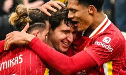 CON UNA GOLEADA: Liverpool avanzó con autoridad en la FA Cup