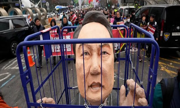 Corea del Sur: justicia amplía detención del presidente Yoon