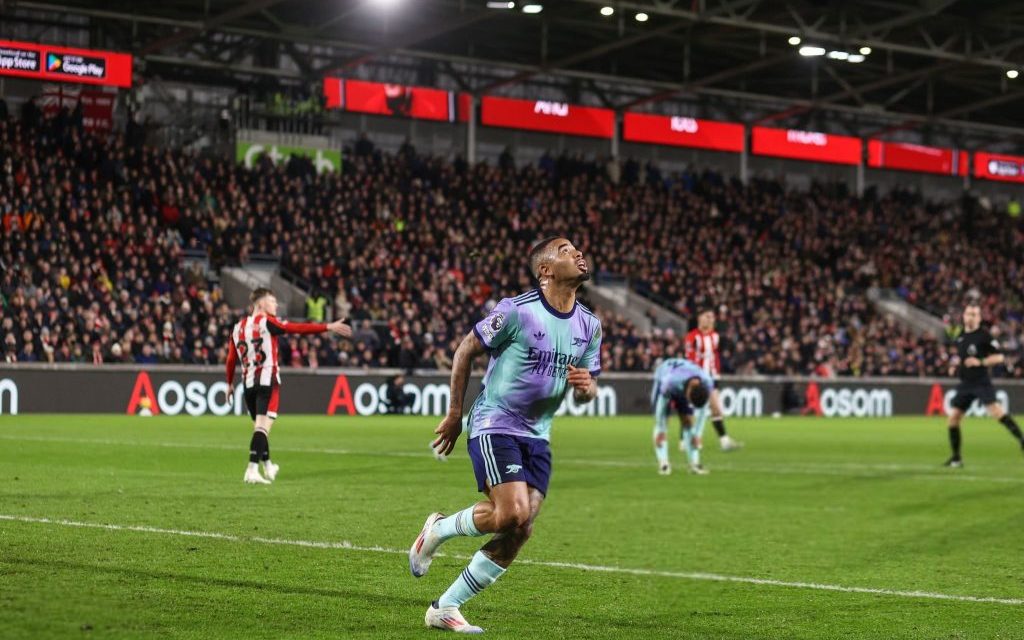 Arsenal vino de atrás y se quedó con los tres puntos en casa de Brentford para ser segundos en la Premier