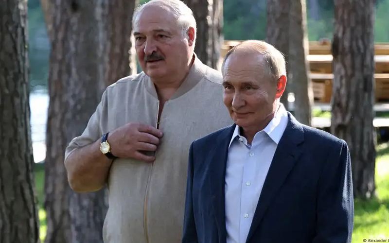 Putin felicita a Lukashenko por su “convincente victoria”