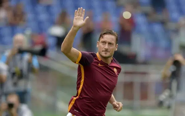 Francesco Totti será la estrella invitada para la Noche Amarilla 2025