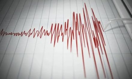 Japón emite una alerta de tsunami tras un sismo de magnitud 6.8