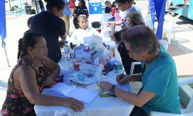 ‘Alcaldía en tu Barrio’ brindó atención médica a más 1.600 moradores de cooperativa Lisita, en Guasmo Sur