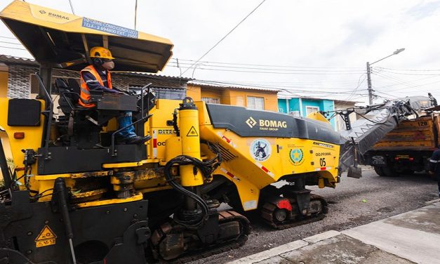 Municipio interviene calles deterioradas de la ciudadela Colinas del Sol que beneficiará a 1.600 habitantes de esa zona