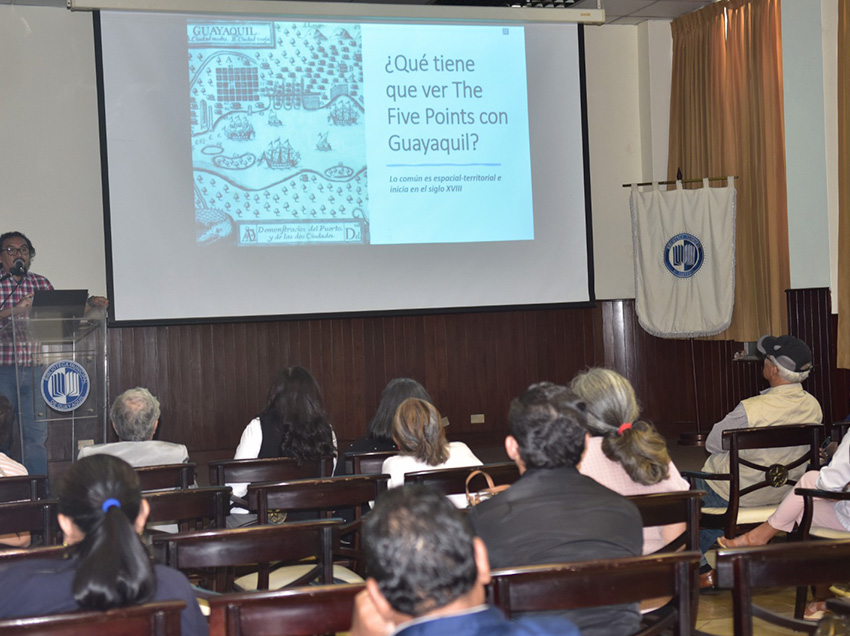 Conversatorio sobre mapas históricos de Guayaquil revela la evolución de la ciudad