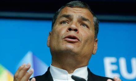 Rafael Correa: Es un error hacer un debate con 16 candidatos