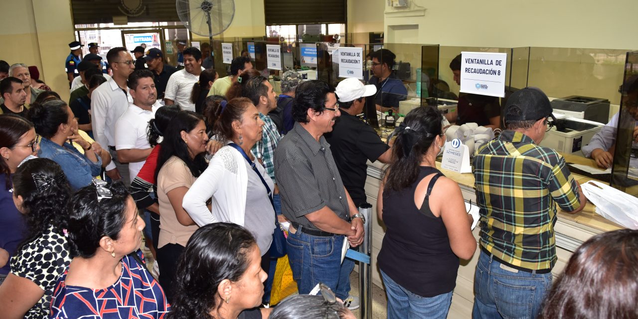 Por cobro de impuestos, Municipio  recauda USD 10,5 millones y genera  más de 12.000 atenciones