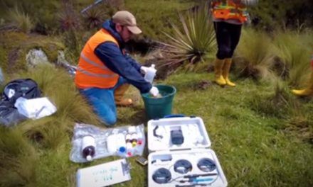 Consulta previa del proyecto minero Loma Larga está suspendida y la zona se encuentra militarizada