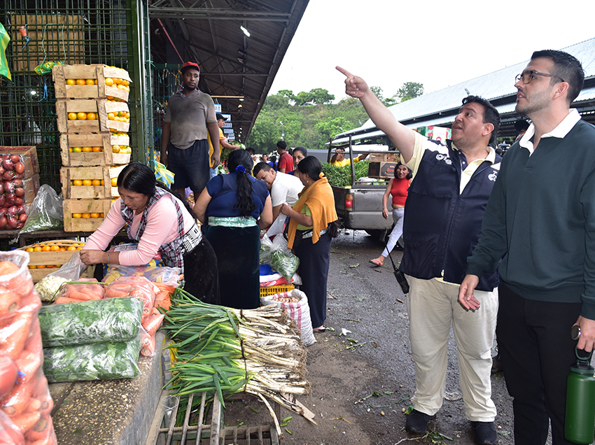 Operativo de control de precios se realizó en mercado mayorista y minorista de Guayaquil