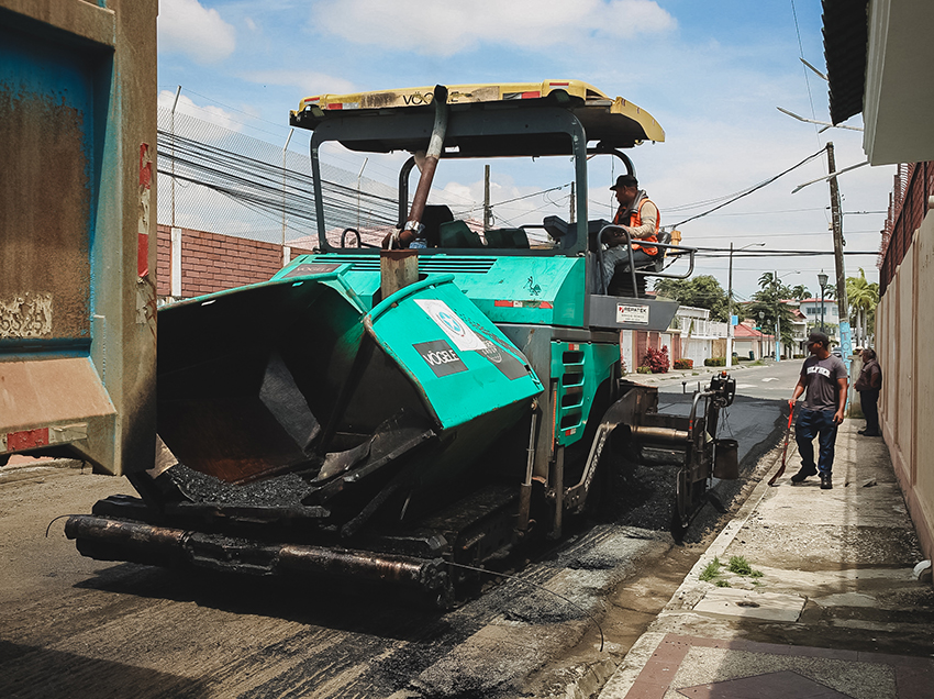 Municipio mejora la vialidad en el histórico Barrio Centenario