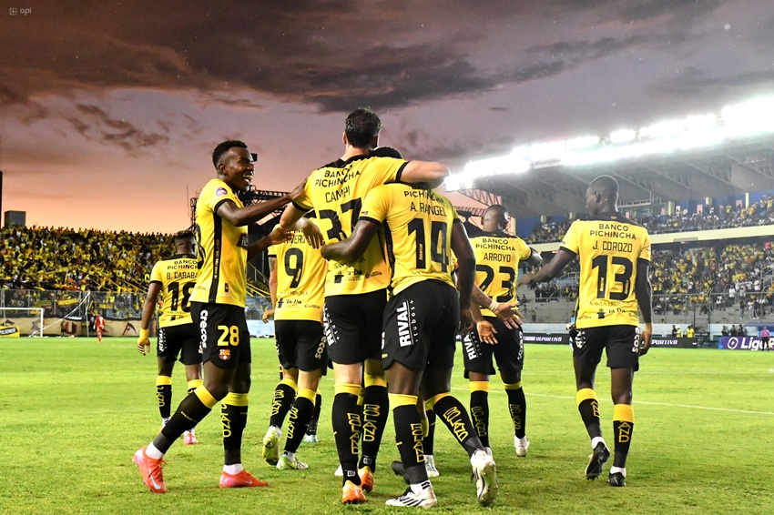 Barcelona SC: Castillo cambia jugadores para recibir a Mushuc Runa en LigaPro 2025