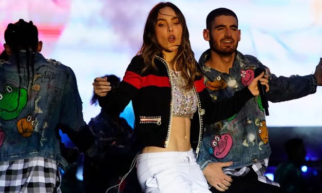 Belinda responde a rumores de romance con un político mexicano