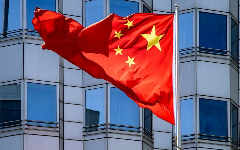China contraataca a los aranceles de EEUU y responde a Trump elevando su impuesto comercial al 84%