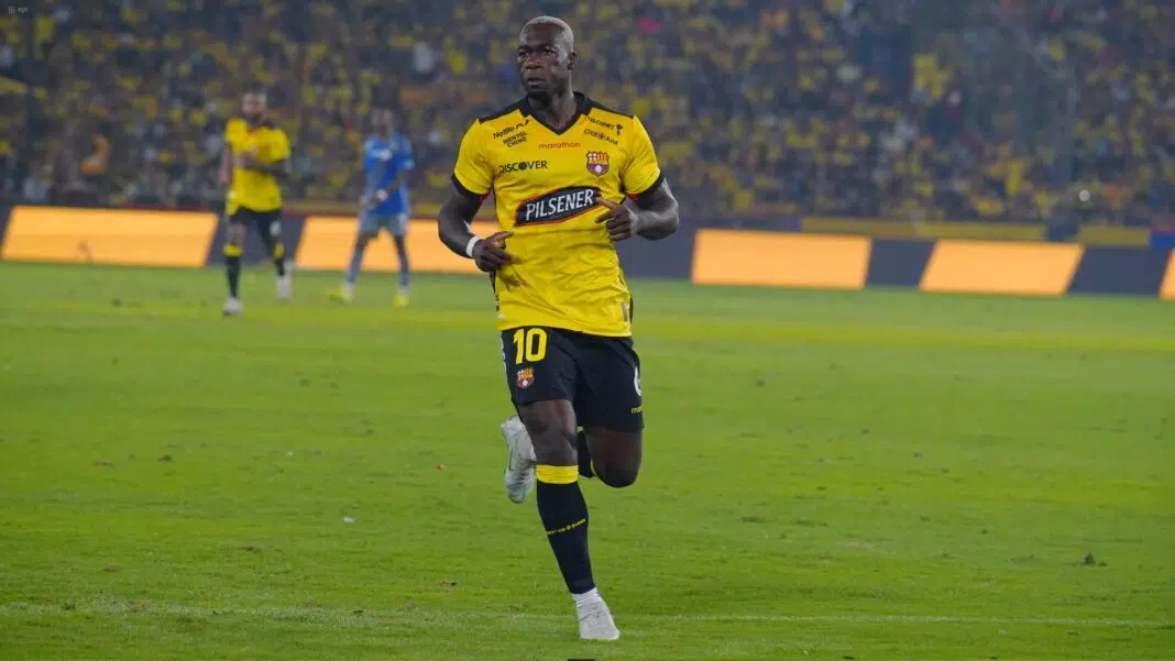 Felipe Caicedo, impresionado en la Noche Amarilla: “¡Qué locura de hinchada!”