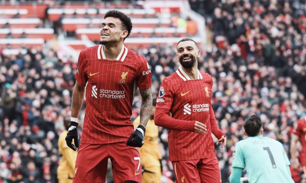 RATIFICAN EL LIDERATO: Liverpool venció 2-1 a Wolves por la Premier League