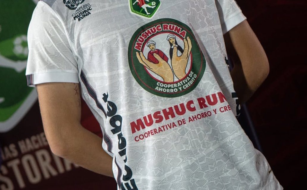 Mushuc Runa presentó su indumentaria para la temporada 2025