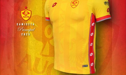 Aucas presentó su nueva camiseta para la temporada 2025