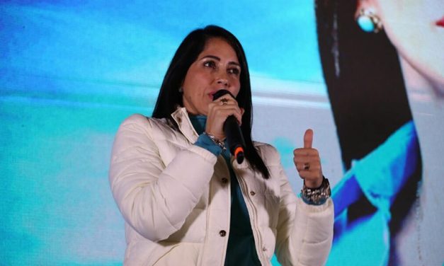 FEI mostró su respaldo a Luisa González para la segunda vuelta