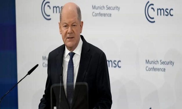 Scholz rechaza declaración de Vance sobre democracia alemana