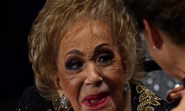Aseguran que las cenizas de Silvia Pinal ya están en la cripta familiar