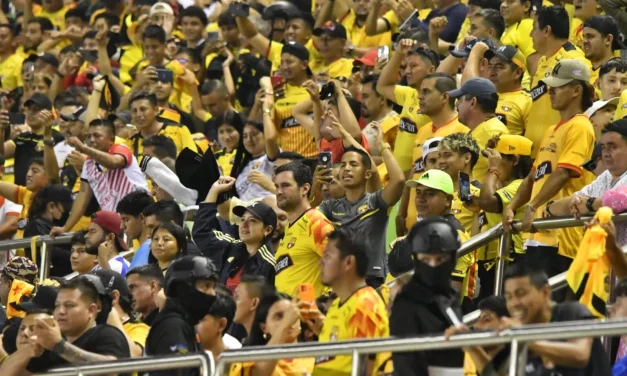 Emotiva reacción de los hinchas de BSC por el gol al último minuto