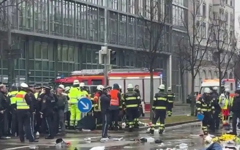 Auto embiste a grupo de personas en Múnich: 28 heridos
