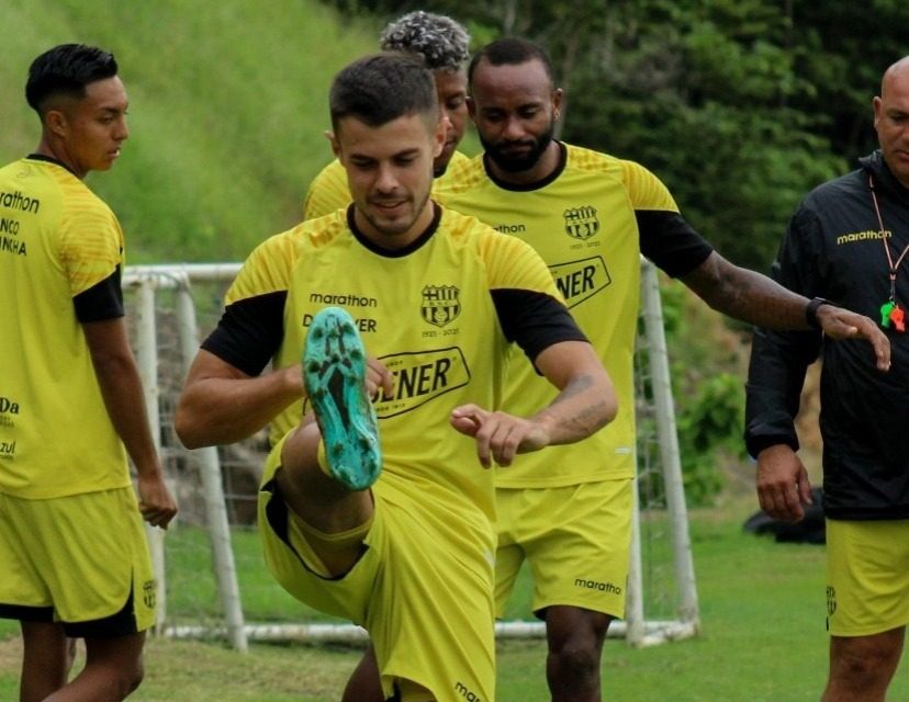 Barcelona SC ya entrena enfocado en el clásico del astillero ante Emelec