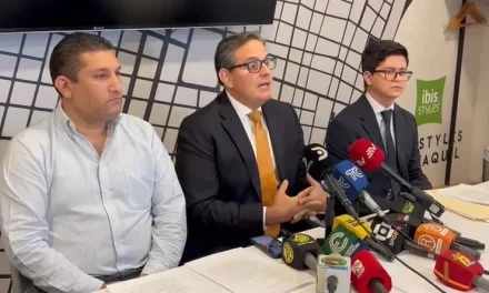 Andrés Ortiz, presidente del Tribunal Electoral del Emelec: «Estamos preocupados seriamente por las elecciones que están convocadas para el día 27 de febrero en el estadio Capwell»