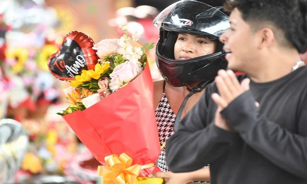 Día de San Valentín reactivó el comercio de 96 emprendedores locales