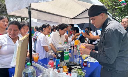 100 estudiantes de los talleres de habilidades productivas de ZUMAR participaron en feria de emprendimientos “Carnaval de Oportunidades”