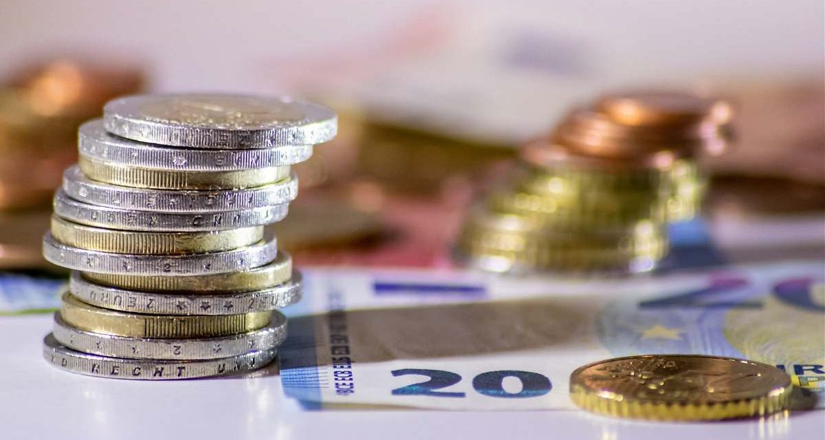 Una treintena de europeas ofrece una rentabilidad superior al 10% entre dividendos y recompras