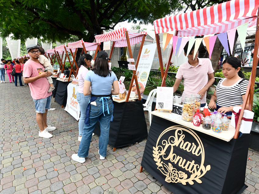 Family Day en Guayarte combinó feria de servicios con exhibición de emprendimientos