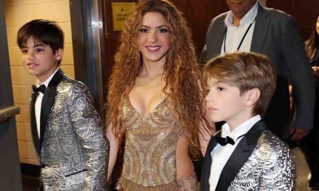 El baile de Sasha, hijo de Shakira, de la canción ‘Te Felicito’ que robó miradas en uno de los conciertos de su mamá