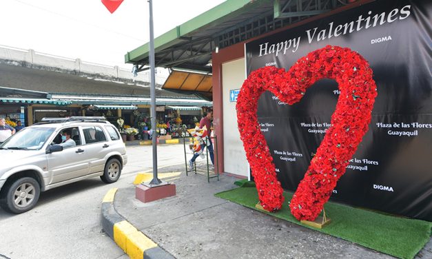 Este jueves el Mercado de Flores atenderá de 6:00 a 00:00