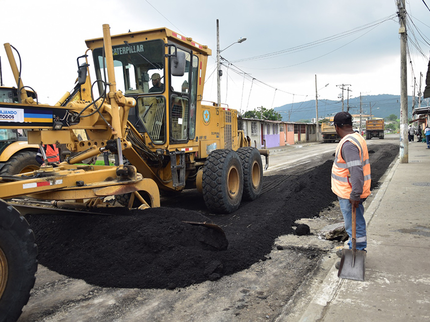 Municipio mejora la infraestructura vial y alcantarillado sanitario en Socio Vivienda para beneficiar a 27 mil habitantes