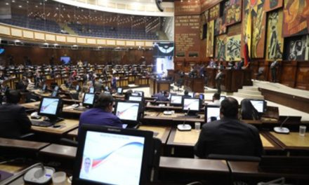 Pleno tramitó en primer debate reforma parcial al artículo 5 de la Constitución de la República