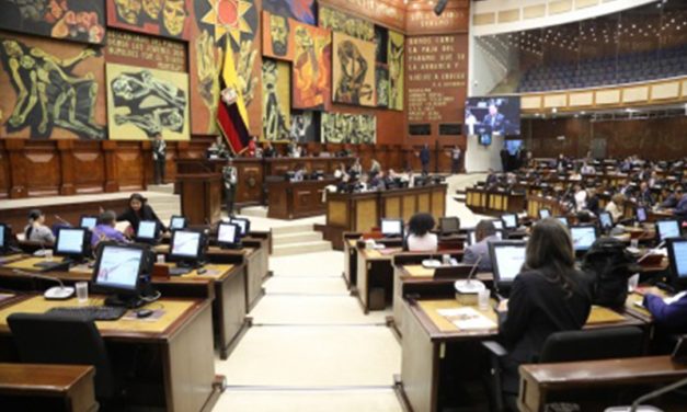 Asamblea aprobó el proyecto económico urgente que beneficia a las mujeres emprendedoras del Ecuador
