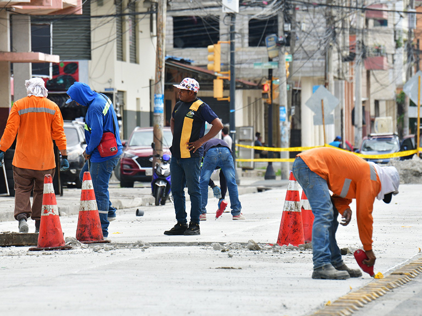 Trabajos en la calle García Moreno, en el centro de Guayaquil, avanzan un 80%