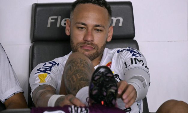 El Presidente del Santos habló sin vueltas sobre Neymar: “No hay ninguna facilidad ni beneficio con su lesión”