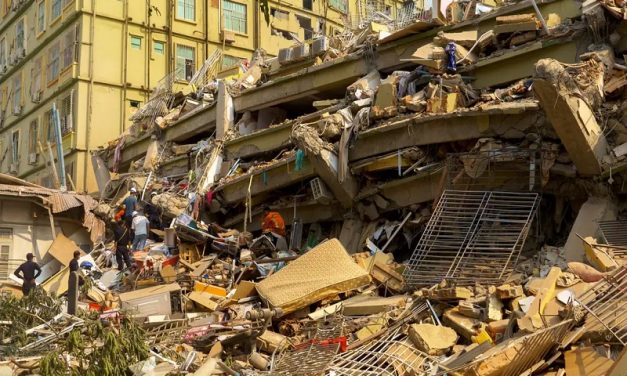 Hospitales y rescatistas desbordados en Birmania