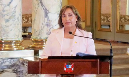 Boluarte convoca a elecciones generales en Perú