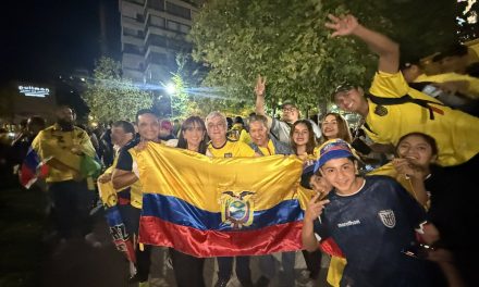 “El que no salta no va al Mundial”: El banderazo Tricolor en Chile