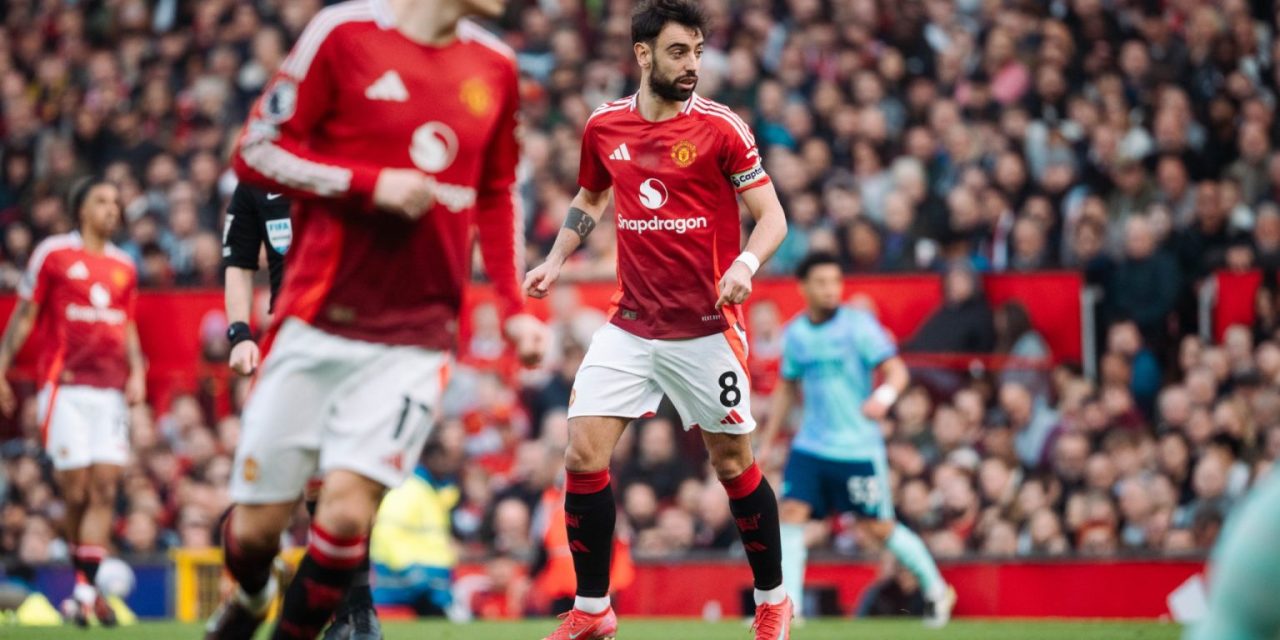 Manchester United y Arsenal igualan 1-1 por la Premier League